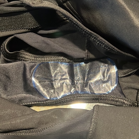 Miraclesuit Illusionist Palma Deep V One Piece, 22W - Picture 13 of 15